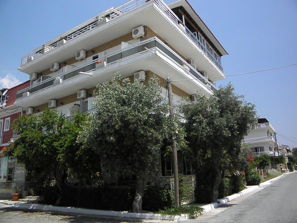Hotel Venetia Ireon Exterior photo